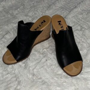 KORKS Black and Tan Wedge Sandals leather upper